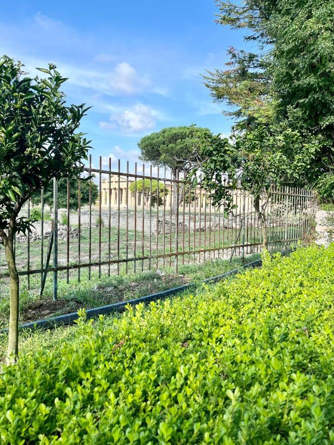 Apartmán Il Giardino Di Athena 1 Paestum Exteriér fotografie